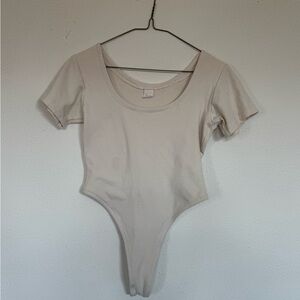Cream Scoop Neck Short Sleeve Bodysuit